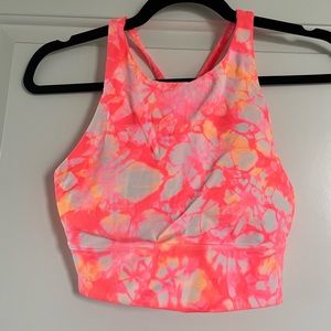 Lululemon high neck bra